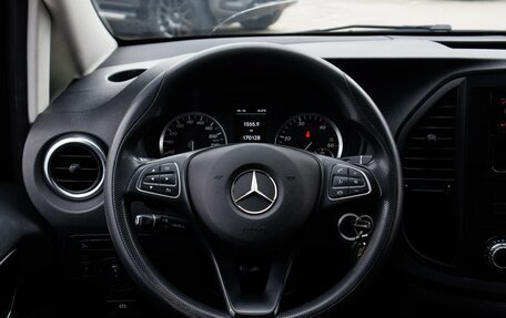 Mercedes-Benz Vito, 2017 год, 3 599 000 рублей, 7 фотография