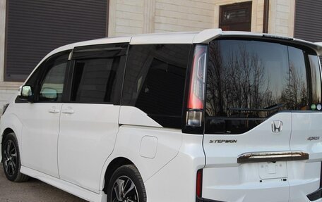 Honda Stepwgn IV, 2021 год, 2 220 000 рублей, 5 фотография