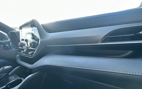 Toyota Highlander, 2021 год, 5 400 000 рублей, 10 фотография