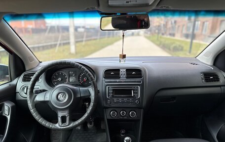 Volkswagen Polo VI (EU Market), 2010 год, 500 000 рублей, 8 фотография