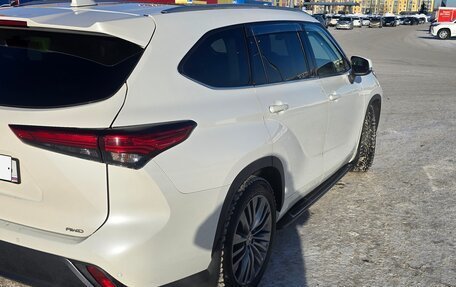 Toyota Highlander, 2021 год, 5 999 000 рублей, 6 фотография