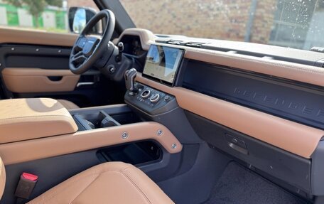 Land Rover Defender II, 2025 год, 18 490 000 рублей, 8 фотография