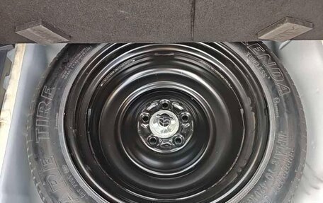 Honda Vezel, 2022 год, 1 850 001 рублей, 19 фотография