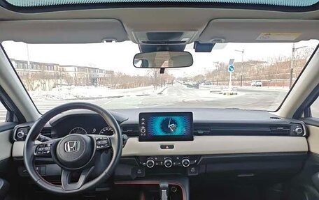 Honda Vezel, 2022 год, 1 850 001 рублей, 9 фотография