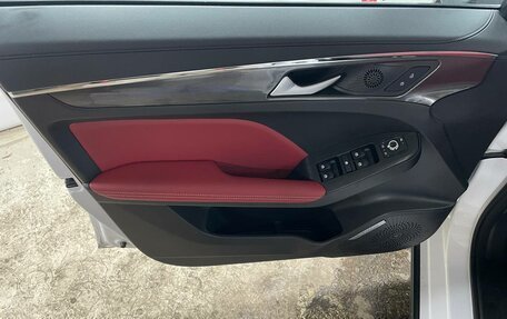 Haval Jolion, 2024 год, 2 349 000 рублей, 21 фотография