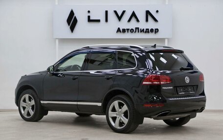 Volkswagen Touareg III, 2012 год, 1 785 000 рублей, 4 фотография