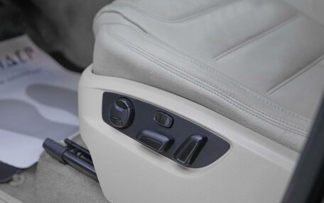 Volkswagen Touareg III, 2012 год, 1 785 000 рублей, 10 фотография