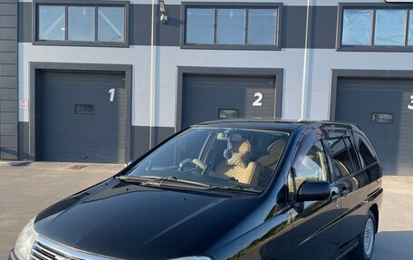 Nissan Liberty, 2003 год, 630 000 рублей, 1 фотография