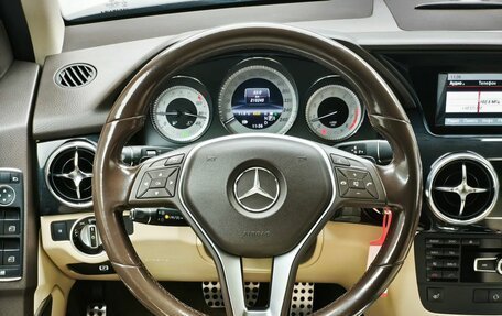 Mercedes-Benz GLK-Класс, 2012 год, 1 700 000 рублей, 21 фотография