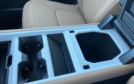 Land Rover Defender II, 2025 год, 17 990 000 рублей, 11 фотография