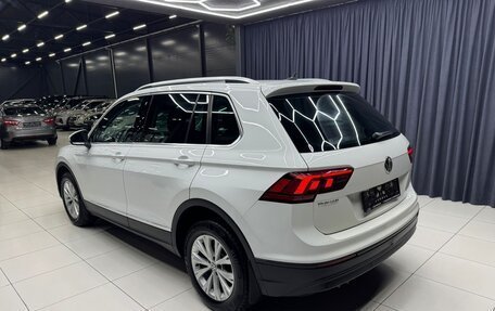Volkswagen Tiguan II, 2018 год, 2 345 000 рублей, 11 фотография