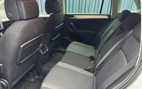 Volkswagen Tiguan II, 2018 год, 2 345 000 рублей, 21 фотография