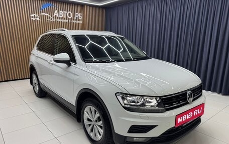 Volkswagen Tiguan II, 2018 год, 2 345 000 рублей, 6 фотография
