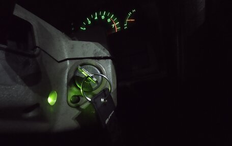 Nissan Laurel VIII, 1988 год, 85 000 рублей, 14 фотография