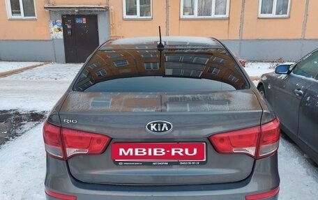 KIA Rio III рестайлинг, 2017 год, 750 000 рублей, 4 фотография