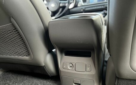 KIA Carnival III, 2018 год, 2 500 000 рублей, 18 фотография