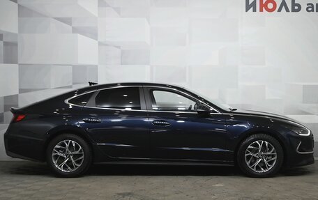 Hyundai Sonata VIII, 2019 год, 2 400 000 рублей, 8 фотография