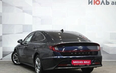Hyundai Sonata VIII, 2019 год, 2 400 000 рублей, 4 фотография