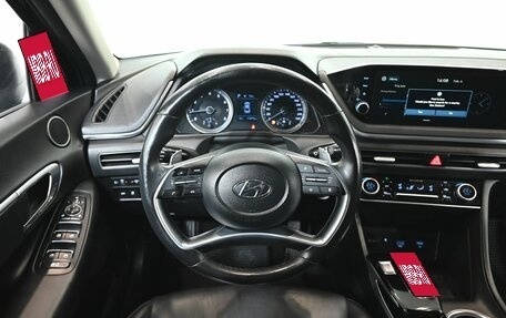 Hyundai Sonata VIII, 2019 год, 2 400 000 рублей, 14 фотография