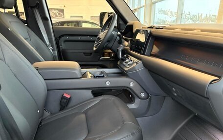 Land Rover Defender II, 2025 год, 15 490 000 рублей, 6 фотография