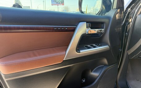 Toyota Land Cruiser 200, 2015 год, 4 650 000 рублей, 13 фотография