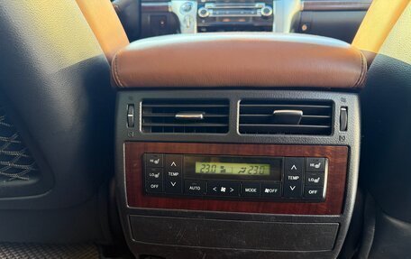 Toyota Land Cruiser 200, 2015 год, 4 650 000 рублей, 21 фотография