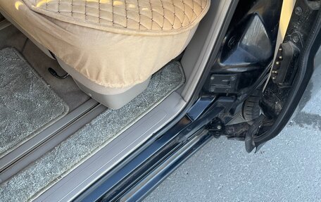 Nissan Liberty, 2003 год, 630 000 рублей, 12 фотография