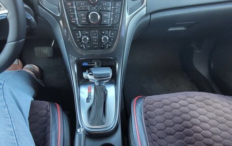 Opel Astra J, 2013 год, 1 100 000 рублей, 2 фотография