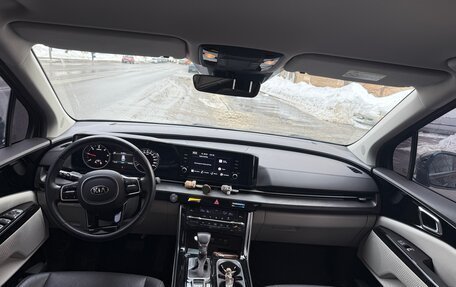 KIA Carnival, 2021 год, 3 800 000 рублей, 5 фотография