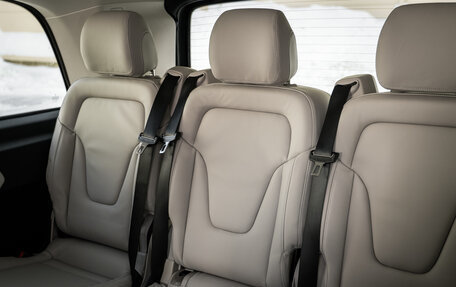 Mercedes-Benz V-Класс, 2025 год, 14 100 000 рублей, 37 фотография