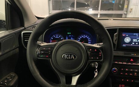 KIA Sportage IV рестайлинг, 2018 год, 1 755 000 рублей, 10 фотография