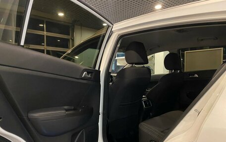 KIA Sportage IV рестайлинг, 2018 год, 1 755 000 рублей, 24 фотография