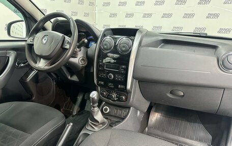 Renault Duster I рестайлинг, 2017 год, 1 340 000 рублей, 3 фотография