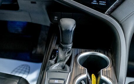 Toyota Camry, 2018 год, 2 485 000 рублей, 11 фотография