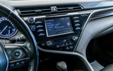 Toyota Camry, 2018 год, 2 485 000 рублей, 22 фотография