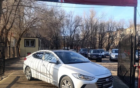 Hyundai Elantra VI рестайлинг, 2016 год, 1 499 990 рублей, 1 фотография