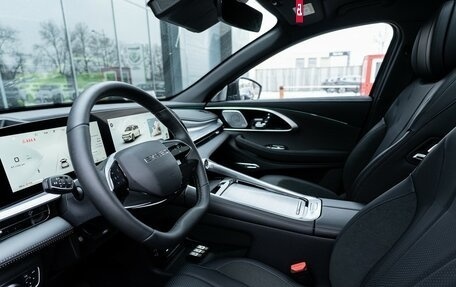CheryExeed TXL, 2024 год, 3 930 000 рублей, 38 фотография