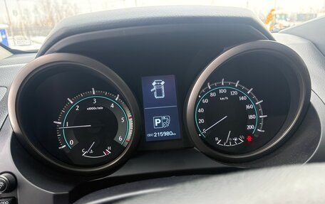 Toyota Land Cruiser Prado 150 рестайлинг 2, 2012 год, 2 950 000 рублей, 8 фотография