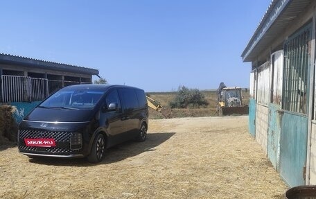 Hyundai Staria, 2021 год, 3 500 000 рублей, 13 фотография