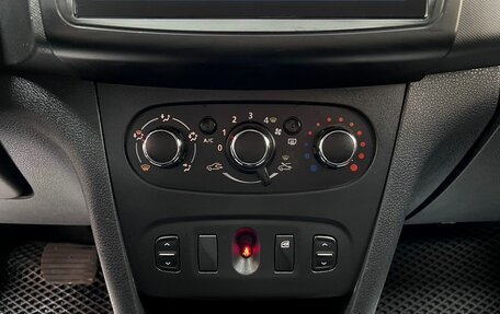 Renault Logan II, 2020 год, 545 000 рублей, 20 фотография