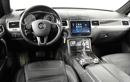 Volkswagen Touareg III, 2015 год, 2 437 100 рублей, 6 фотография