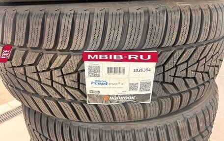 Audi A8, 2013 год, 1 700 000 рублей, 11 фотография