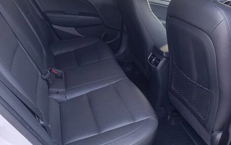 Hyundai Elantra VI рестайлинг, 2016 год, 1 499 990 рублей, 10 фотография