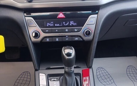 Hyundai Elantra VI рестайлинг, 2016 год, 1 499 990 рублей, 15 фотография