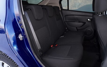 Renault Logan II, 2016 год, 990 000 рублей, 12 фотография