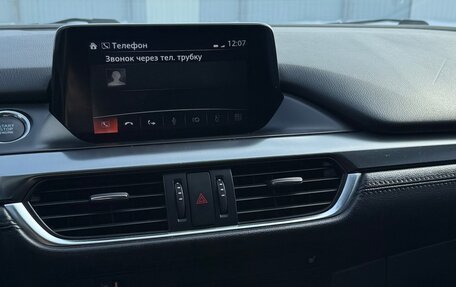 Mazda 6, 2018 год, 1 970 000 рублей, 14 фотография