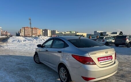 Hyundai Solaris II рестайлинг, 2014 год, 960 000 рублей, 7 фотография