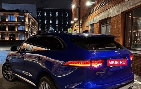 Jaguar F-Pace, 2016 год, 2 700 000 рублей, 8 фотография