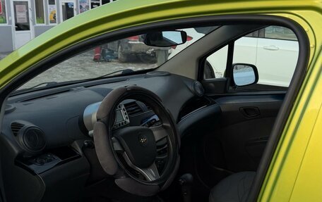 Chevrolet Spark III, 2012 год, 550 000 рублей, 9 фотография