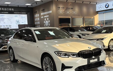 BMW 3 серия, 2021 год, 2 940 000 рублей, 3 фотография